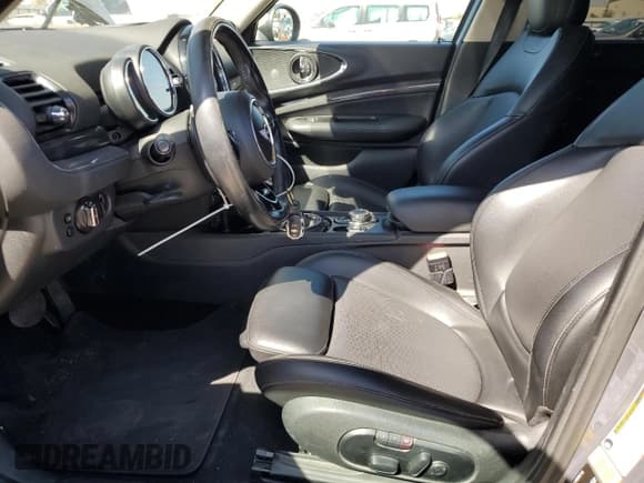 ✅ 2016 MINI Clubman S • VIN: WMWLN9C59G2B31274 • Lot: 73201024. Listed on Copart with 118,754 mi. Free auction sales archive from the USA and detailed vehicle history report at DreamBid. Image 7.