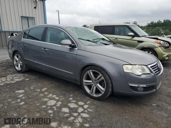 ✅ 2006 Volkswagen Passat 3.6L V6 • VIN: WVWEU73C36P080807 • Lot: 61344235. Listed on Copart with 119,721 mi. Free auction sales archive from the USA and detailed vehicle history report at DreamBid. Image 4.