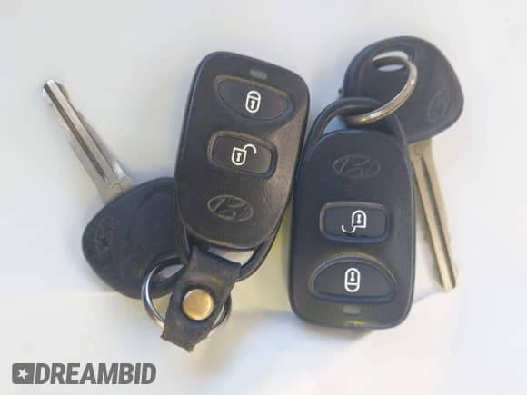 ✅ 2007 Hyundai Santa Fe GLS • VIN: 5NMSG13D17H021409 • Лот: 43616878. Размещён на IAAI с пробегом 92 850 миль миль. Получите бесплатный доступ к архиву аукционных продаж из США и посмотрите подробный отчёт об истории автомобиля на DreamBid. Изображение 11.