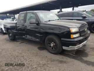 2005 Chevrolet Silverado 1500 LS z VIN 2GCEC19T051174209, wystawiony jako Copart lot #71969214 z przebiegiem 199 192 mil mil oraz Szkoda całkowita • Salvage title. Historia ofert i sprzedaży dostępna na DreamBid. Obrazek 4.