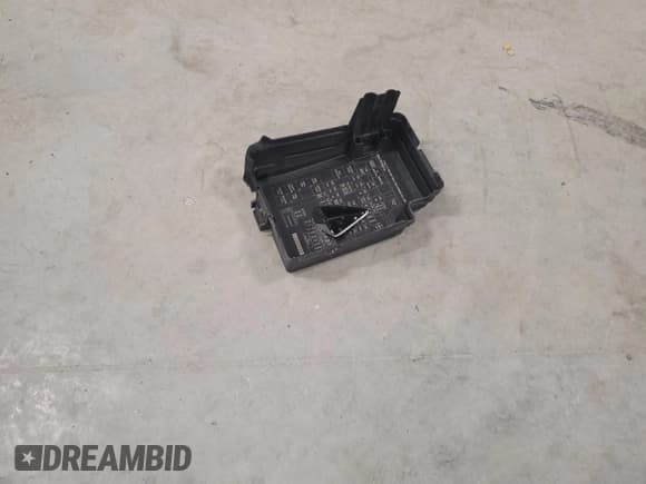 ✅ 2022 Hyundai Ioniq SEL • VIN: KMHC75LDXNU264410 • Lot: 88898845. Wystawiony na Copart z przebiegiem 65 841 mil. Bezpłatny archiwum sprzedaży aukcyjnych z USA i szczegółowy raport historii pojazdu na DreamBid. Zdjęcie 12.