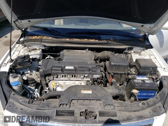 ✅ 2011 Hyundai Elantra SE • VIN: KMHDC8AE5BU088651 • Lot: 68205775. Listed on Copart with 168,631 mi. Free auction sales archive from the USA and detailed vehicle history report at DreamBid. Image 11.