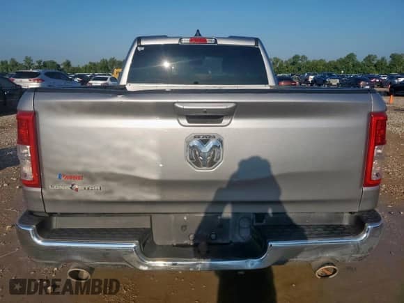 2022 Ram 1500 Big Horn с VIN 1C6RREBT2NN382728, выставлен на аукционе Copart как лот 71200505 с пробегом 85 638 миль миль и Списание • Salvage title. История ставок и продаж доступна на DreamBid. Изображение 6.