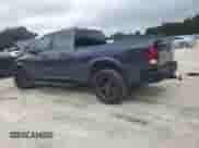 2021 Ram 1500 Warlock z VIN 1C6RR6GG7MS581680, wystawiony jako Copart lot #71125694 z przebiegiem 113 090 mil mil oraz Czysty tytuł • Clean title. Historia ofert i sprzedaży dostępna na DreamBid. Obrazek 2.