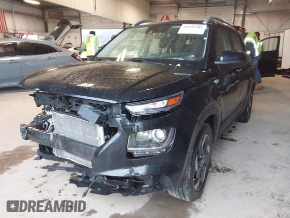✅ 2022 Hyundai Venue Limited • VIN: KMHRC8A35NU150896 • Lot: 41932303. Listed on IAAI with 38,739 mi. Free auction sales archive from the USA and detailed vehicle history report at DreamBid. Image 2.