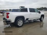 ✅ 2020 Chevrolet Silverado 2500HD LTZ • VIN: 1GC4YPEY9LF117787 • Лот: 81127825. Опубликован ранее на Copart с пробегом 200 668 миль. Бесплатный доступ к архиву аукционных продаж из США и подробный отчёт об истории автомобиля на DreamBid. Изображение 3.