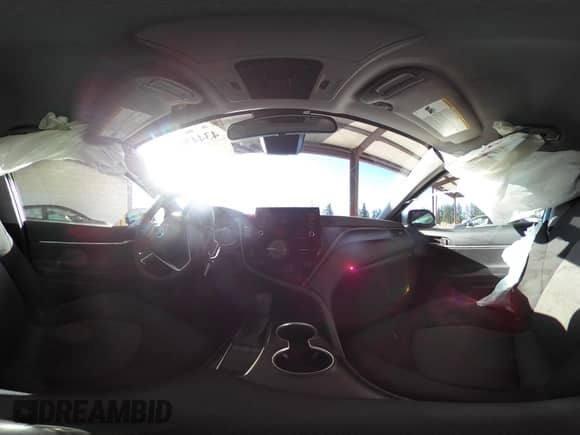 2023 Toyota Camry LE z VIN 4T1C11AK3PU187197, wystawiony jako IAAI lot #43443006 z przebiegiem 45 944 mil mil oraz . Historia ofert i sprzedaży dostępna na DreamBid. Obrazek 18.