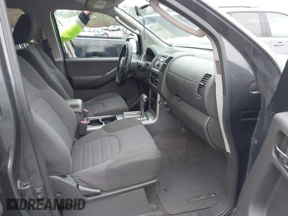 ✅ 2012 Nissan Pathfinder S • VIN: 5N1AR1NN3CC639234 • Lot: 43568264. Listed on IAAI with 151,331 mi. Free auction sales archive from the USA and detailed vehicle history report at DreamBid. Image 5.