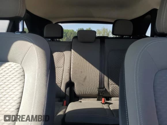 ✅ 2022 Ford Escape SE • VIN: 1FMCU9G6XNUB84102 • Lot: 69734365. Listed on Copart with 97,498 mi. Free auction sales archive from the USA and detailed vehicle history report at DreamBid. Image 10.