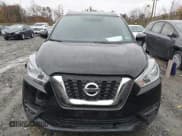 ✅ 2019 Nissan Kicks S • VIN: 3N1CP5CU5KL565793 • Lot: 43764986. Listed on IAAI with 43,772 mi. Free auction sales archive from the USA and detailed vehicle history report at DreamBid. Image 12.