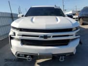 ✅ 2020 Chevrolet Silverado 1500 RST • VIN: 3GCPWDEDXLG255710 • Lot: 87485115. Wystawiony na Copart z przebiegiem 77 456 mil. Bezpłatny archiwum sprzedaży aukcyjnych z USA i szczegółowy raport historii pojazdu na DreamBid. Zdjęcie 5.