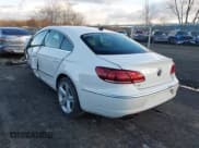 ✅ 2013 Volkswagen CC R-Line • VIN: WVWBP7AN2DE546329 • Lot: 43664929. Listed on IAAI with 123,655 mi. Free auction sales archive from the USA and detailed vehicle history report at DreamBid. Image 3.