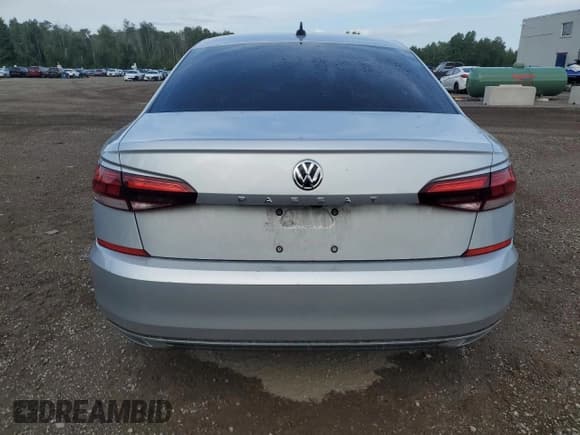 ✅ 2021 Volkswagen Passat SE • VIN: 1VWBA7A38MC007268 • Lot: 67264295. Listed on Copart with 144,267 mi. Free auction sales archive from the USA and detailed vehicle history report at DreamBid. Image 6.