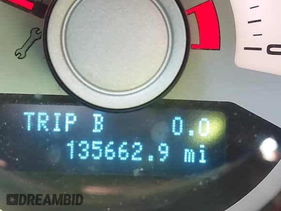 ✅ 2011 Ford Mustang V6 • VIN: 1ZVBP8EM7B5120539 • Лот: 42502299. Опубликован ранее на IAAI с пробегом 135 662 миль. Бесплатный доступ к архиву аукционных продаж из США и подробный отчёт об истории автомобиля на DreamBid. Изображение 16.