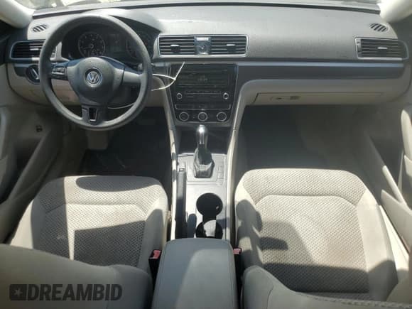 ✅ 2012 Volkswagen Passat S • VIN: 1VWAH7A37CC067029 • Lot: 53512515. Listed on Copart with 141,958 mi. Free auction sales archive from the USA and detailed vehicle history report at DreamBid. Image 8.