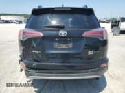 ✅ 2018 Toyota RAV4 XLE • VIN: 2T3RFREV4JW812199 • Лот: 58485725. Опубликован ранее на Copart с пробегом 96 576 миль. Бесплатный доступ к архиву аукционных продаж из США и подробный отчёт об истории автомобиля на DreamBid. Изображение 6.