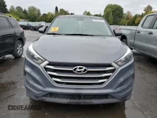 2017 Hyundai Tucson SE z VIN KM8J23A45HU538887, wystawiony jako Copart lot #84935165 z przebiegiem 161 709 mil mil oraz Czysty tytuł • Clean title. Historia ofert i sprzedaży dostępna na DreamBid. Obrazek 5.
