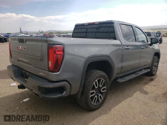 ✅ 2021 GMC Sierra 1500 AT4 • VIN: 3GTP9EEL2MG369917 • Lot: 60841325. Wystawiony na Copart z przebiegiem 56 184 mil. Bezpłatny archiwum sprzedaży aukcyjnych z USA i szczegółowy raport historii pojazdu na DreamBid. Zdjęcie 3.
