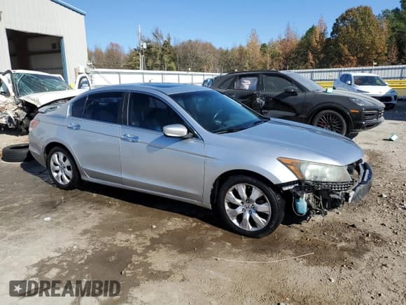 ✅ 2008 Honda Accord EX-L • VIN: 1HGCP36848A032481 • Lot: 92171905. Listed on Copart with 288,849 mi. Free auction sales archive from the USA and detailed vehicle history report at DreamBid. Image 4.