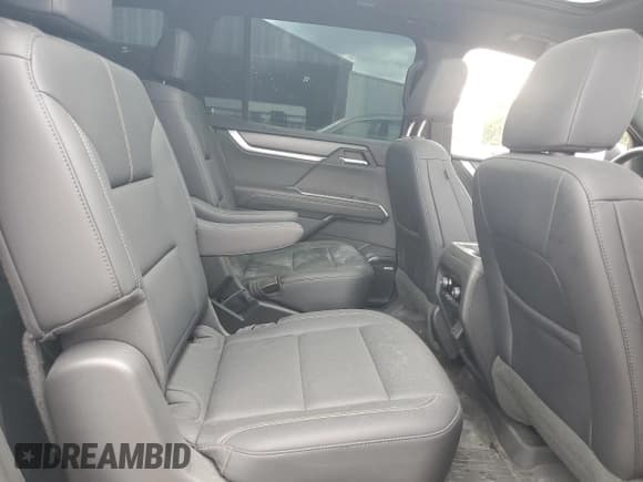 ✅ 2025 GMC Acadia FWD Elevation • VIN: 1GKENKRS6SJ173790 • Lot: 68661845. Wystawiony na Copart z przebiegiem Nie podano. Bezpłatny archiwum sprzedaży aukcyjnych z USA i szczegółowy raport historii pojazdu na DreamBid. Zdjęcie 11.