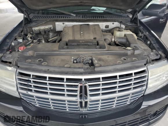 ✅ 2013 Lincoln Navigator • VIN: 5LMJJ3H57DEL02275 • Lot: 47443175. Wystawiony na Copart z przebiegiem 227 002 mil. Bezpłatny archiwum sprzedaży aukcyjnych z USA i szczegółowy raport historii pojazdu na DreamBid. Zdjęcie 12.