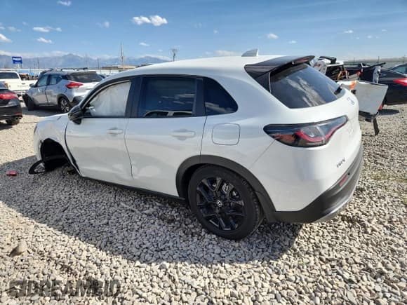 ✅ 2024 Honda HR-V Sport • VIN: 3CZRZ2H53RM714363 • Lot: 80121235. Listed on Copart with 26,351 mi. Free auction sales archive from the USA and detailed vehicle history report at DreamBid. Image 2.