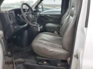 ✅ 2011 GMC Savana Cargo • VIN: 1GTZ7TCG6B1111906 • Lot: 80716705. Wystawiony na Copart z przebiegiem Nie podano. Bezpłatny archiwum sprzedaży aukcyjnych z USA i szczegółowy raport historii pojazdu na DreamBid. Zdjęcie 7.