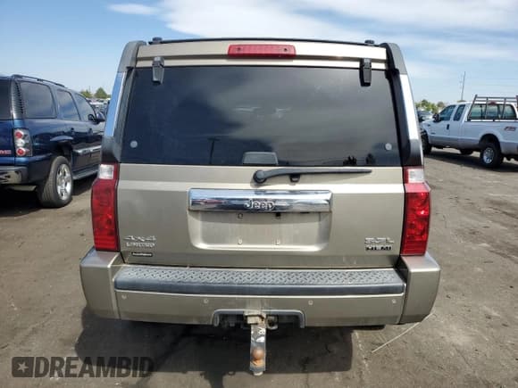 ✅ 2006 Jeep Commander Limited • VIN: 1J8HG58236C139928 • Lot: 71456154. Wystawiony na Copart z przebiegiem 197 697 mil. Bezpłatny archiwum sprzedaży aukcyjnych z USA i szczegółowy raport historii pojazdu na DreamBid. Zdjęcie 6.