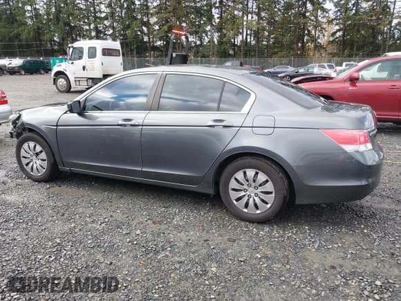 ✅ 2010 Honda Accord LX • VIN: 1HGCP2F36AA184136 • Lot: 43795000. Listed on IAAI with 208,703 mi. Free auction sales archive from the USA and detailed vehicle history report at DreamBid. Image 14.