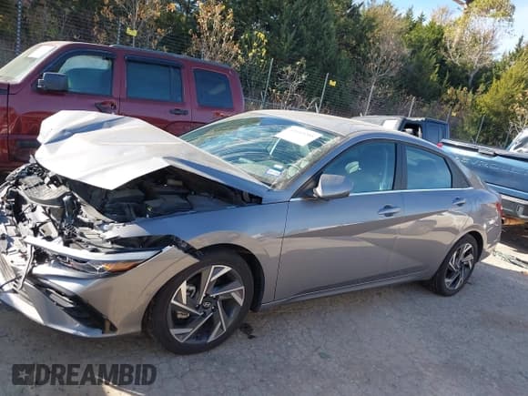 ✅ 2024 Hyundai Elantra Limited • VIN: KMHLP4DG0RU819146 • Лот: 43645205. Опубликован ранее на IAAI с пробегом 34 837 миль. Бесплатный доступ к архиву аукционных продаж из США и подробный отчёт об истории автомобиля на DreamBid. Изображение 15.