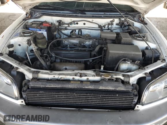 ✅ 1998 Toyota RAV4 • VIN: JT3GP10V3W0030702 • Лот: 85702505. Опубликован ранее на Copart с пробегом 205 102 миль. Бесплатный доступ к архиву аукционных продаж из США и подробный отчёт об истории автомобиля на DreamBid. Изображение 11.