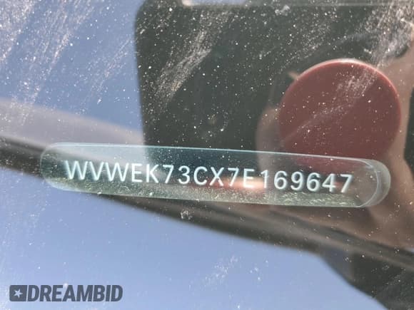 ✅ 2007 Volkswagen Passat 2.0T • VIN: WVWEK73CX7E169647 • Лот: 52989515. Опубликован ранее на Copart с пробегом 186 751 миль. Бесплатный доступ к архиву аукционных продаж из США и подробный отчёт об истории автомобиля на DreamBid. Изображение 14.