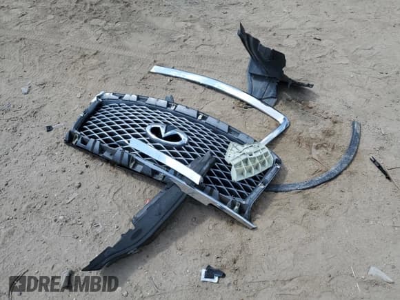 ✅ 2019 Infiniti QX80 Luxe • VIN: JN8AZ2NF6K9681576 • Лот: 87032025. Опубликован ранее на Copart с пробегом 126 181 миль. Бесплатный доступ к архиву аукционных продаж из США и подробный отчёт об истории автомобиля на DreamBid. Изображение 13.