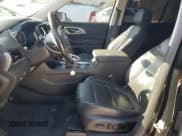 ✅ 2021 Chevrolet Traverse LT • VIN: 1GNERHKW2MJ174025 • Lot: 60928705. Wystawiony na Copart z przebiegiem 60 123 mil. Bezpłatny archiwum sprzedaży aukcyjnych z USA i szczegółowy raport historii pojazdu na DreamBid. Zdjęcie 7.