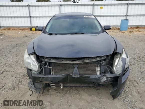 ✅ 2013 Nissan Maxima SV • VIN: 1N4AA5AP8DC826275 • Lot: 81996755. Wystawiony na Copart z przebiegiem 147 876 mil. Bezpłatny archiwum sprzedaży aukcyjnych z USA i szczegółowy raport historii pojazdu na DreamBid. Zdjęcie 5.