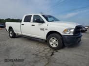 ✅ 2017 Ram 3500 • VIN: 3C63R2GT9HG785146 • Lot: 69295585. Wystawiony na Copart z przebiegiem 45 307 mil. Bezpłatny archiwum sprzedaży aukcyjnych z USA i szczegółowy raport historii pojazdu na DreamBid. Zdjęcie 4.