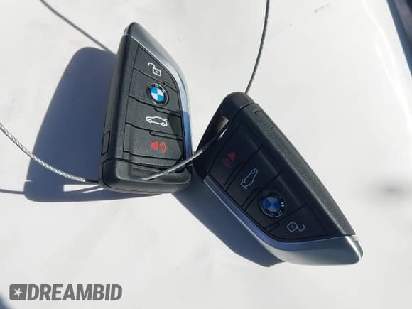 ✅ 2025 BMW 3 Series 330i • VIN: 3MW69CW0XS8F06210 • Лот: 43243106. Опубликован ранее на IAAI с пробегом 3 566 миль. Бесплатный доступ к архиву аукционных продаж из США и подробный отчёт об истории автомобиля на DreamBid. Изображение 11.