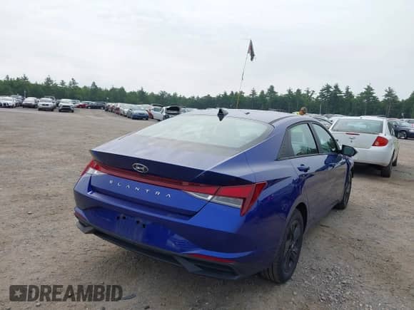 ✅ 2023 Hyundai Elantra SEL • VIN: KMHLM4AG9PU377025 • Лот: 42896162. Размещён на IAAI с пробегом 38 767 миль миль. Получите бесплатный доступ к архиву аукционных продаж из США и посмотрите подробный отчёт об истории автомобиля на DreamBid. Изображение 4.