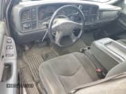 ✅ 2003 Chevrolet Silverado 2500HD LS • VIN: 1GCHK29G03E128139 • Lot: 77231524. Wystawiony na Copart z przebiegiem 160 026 mil. Bezpłatny archiwum sprzedaży aukcyjnych z USA i szczegółowy raport historii pojazdu na DreamBid. Zdjęcie 8.