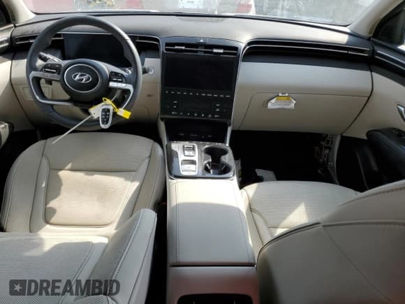 ✅ 2024 Hyundai Tucson Limited • VIN: 5NMJE3DE2RH396362 • Lot: 74289564. Wystawiony na Copart z przebiegiem 5 470 mil. Bezpłatny archiwum sprzedaży aukcyjnych z USA i szczegółowy raport historii pojazdu na DreamBid. Zdjęcie 8.