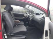 ✅ 2009 Toyota Yaris • VIN: JTDJT903095263647 • Лот: 43572547. Опубликован ранее на IAAI с пробегом 170 520 миль. Бесплатный доступ к архиву аукционных продаж из США и подробный отчёт об истории автомобиля на DreamBid. Изображение 5.