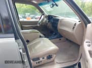 ✅ 2000 Ford Explorer Eddie Bauer • VIN: 1FMDU74E2YUA00568 • Lot: 42176409. Wystawiony na IAAI z przebiegiem 150 479 mil. Bezpłatny archiwum sprzedaży aukcyjnych z USA i szczegółowy raport historii pojazdu na DreamBid. Zdjęcie 5.