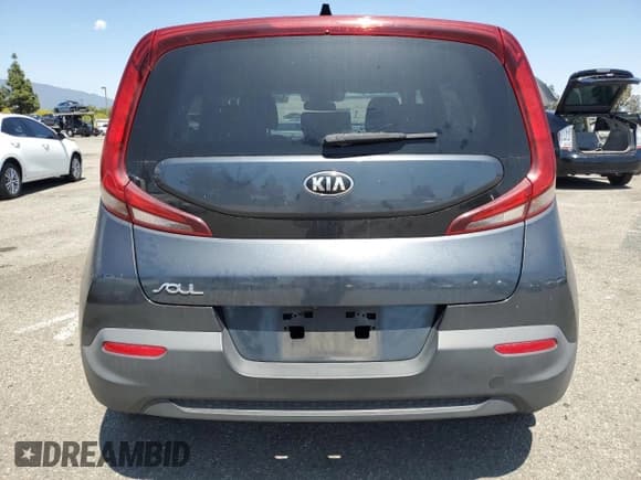 ✅ 2020 Kia Soul LX • VIN: KNDJ23AU7L7013048 • Lot: 85403475. Wystawiony na Copart z przebiegiem 176 891 mil. Bezpłatny archiwum sprzedaży aukcyjnych z USA i szczegółowy raport historii pojazdu na DreamBid. Zdjęcie 6.