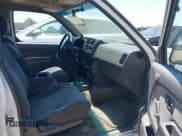 ✅ 2000 Nissan Frontier XE • VIN: 1N6DD26S1YC344096 • Lot: 42713034. Listed on IAAI with 102,564 mi. Free auction sales archive from the USA and detailed vehicle history report at DreamBid. Image 5.