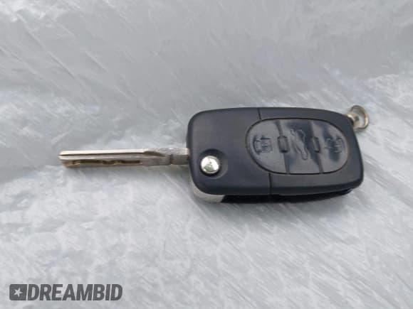 ✅ 2005 Audi A4 1.8T • VIN: WAUAC48H15K008713 • Lot: 41558395. Listed on IAAI with Not provided. Free auction sales archive from the USA and detailed vehicle history report at DreamBid. Image 11.