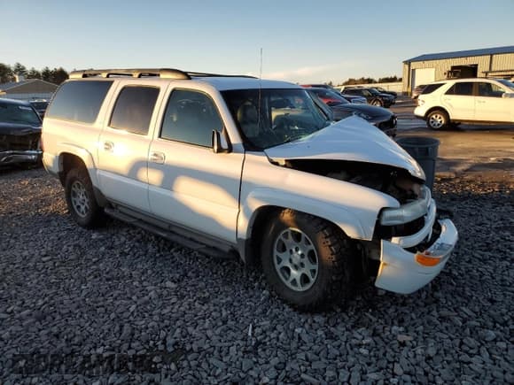 ✅ 2003 Chevrolet Suburban Z71 • VIN: 3GNFK16T03G205000 • Лот: 86055814. Опубликован ранее на Copart с пробегом Не указан. Бесплатный доступ к архиву аукционных продаж из США и подробный отчёт об истории автомобиля на DreamBid. Изображение 4.