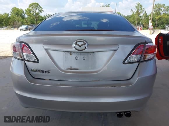 ✅ 2012 Mazda 6 i Touring • VIN: 1YVHZ8DH5C5M32995 • Lot: 42857534. Listed on IAAI with 128,493 mi. Free auction sales archive from the USA and detailed vehicle history report at DreamBid. Image 17.