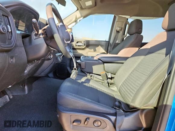 ✅ 2023 Chevrolet Silverado 1500 Custom • VIN: 1GCPABEK0PZ157387 • Лот: 86318865. Опубликован ранее на Copart с пробегом 130 023 миль. Бесплатный доступ к архиву аукционных продаж из США и подробный отчёт об истории автомобиля на DreamBid. Изображение 7.