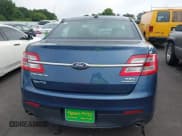 ✅ 2018 Ford Taurus SEL • VIN: 1FAHP2E84JG109858 • Lot: 42532168. Listed on IAAI with 218,304 mi. Free auction sales archive from the USA and detailed vehicle history report at DreamBid. Image 16.