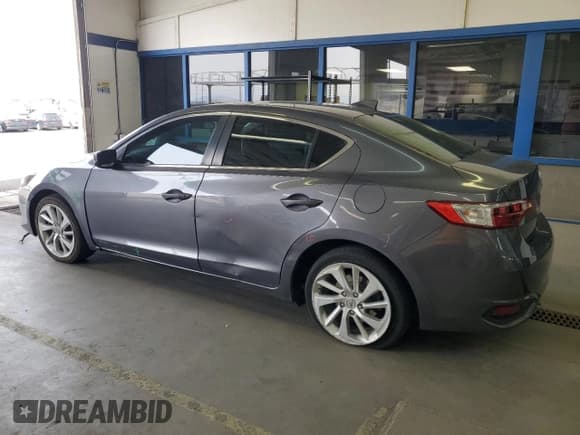 ✅ 2017 Acura ILX • VIN: 19UDE2F30HA012754 • Лот: 57477965. Опубликован ранее на Copart с пробегом 116 606 миль. Бесплатный доступ к архиву аукционных продаж из США и подробный отчёт об истории автомобиля на DreamBid. Изображение 2.